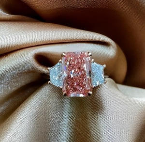 Luxury Women's 18K <b>Gold</b> Radiant Cut Pink Diamond Three Stone Setting <b>Cocktail</b> <b>Ring</b> IGI Certified Engagement Jewelry - Product Image 1