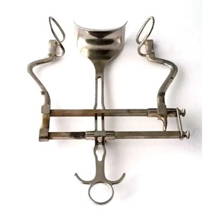 Ensemble d'instruments chirurgicaux rétracteurs en acier inoxydable, auto-retenants, manuels, pour exposition stable et large des tissus abdominaux en chirurgie générale - Product Image 1