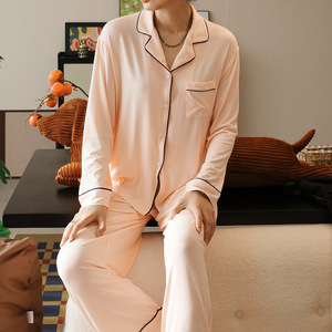 Ensemble streetwear pour femmes, ensemble 2 pièces, t-shirt et short pour femmes, vêtements légers pour l'été, ensemble uni pour femmes, service OEM - Product Image 2