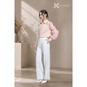 Chemisier floral premium pour femme avec manches transparentes audacieuses, prêt à être expédié – Élégance de bureau, article tendance, vente en gros - Product Image 3