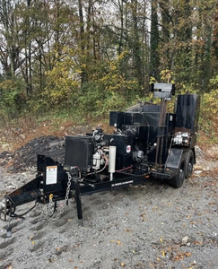 Auténtica máquina para reparar pavimento Patcher II 2020 de 131 hp y 276 pulgadas cúbicas - Product Image 3