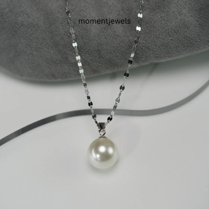 Collier pendentif tendance en perles d'eau douce AAAA avec chaîne en argent sterling pour femme, idéal pour les fêtes, mariages, usage quotidien, ou comme cadeau - Product Image 1