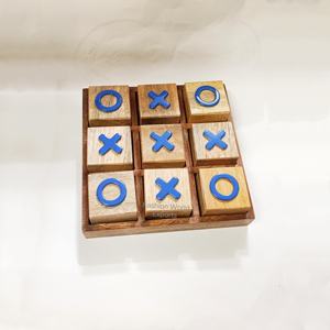 Jeu de Tic Tac Toe en bois fait main avec des pions bleus X et O, jeu de société classique pour la décoration de la table basse et le plaisir familial - Product Image 6
