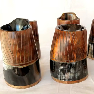 Jarra Vikinga Extra Grande para Beber, Juego de Jarras Vikingas, Jarra de Cerveza Medieval de Búfalo, 6 Piezas - Product Image 1