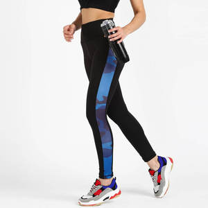 Leggings de yoga taille haute longueur intégrale, imprimé camouflage bleu, en Spandex et Polyester, extensibles dans les quatre sens, avec taille élastique - Product Image 1