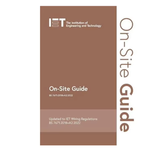 Manuel de réglementations électriques essentielles sur site BS 7671:2018+A2:2022 8e édition, reliure spirale – Vente en gros - Product Image 1