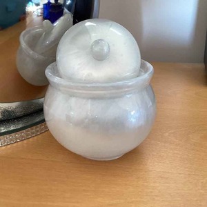 Pot de rangement en résine fait main de qualité supérieure pour la cuisine, la salle de bain, la décoration de la maison, les bonbons, le thé, le café, utilisation multifonctionnelle - Product Image 4