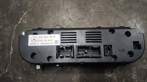 Panel de Control de Climatización para W204 S204 C204 C218 X218, Unidad de Control de Temperatura de Aire Acondicionado para Automóvil 2049003903 - Product Image 5