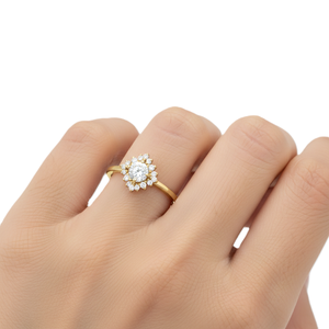 Anillo Minimalista con Certificado IGI, Diseño de Flor, Joyería Nupcial, Oro Sólido de 14K, Anillo de Boda con Halo de Diamantes Finos, Anillo Solitario en Racimo - Product Image 6