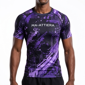Camiseta de Compresión de Manga Corta para Hombre, Diseño de Camuflaje Digital Morado, Ropa Deportiva para Gimnasio, Fitness, Running, Entrenamiento, Ropa Interior Deportiva de Alto Rendimiento - Product Image 1