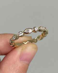 Anillo de eternidad completo con corte marquesa y redondo, cultivado en laboratorio, para mujer, apilable, de oro macizo de 14K, amuleto de aniversario para pareja - Product Image 5