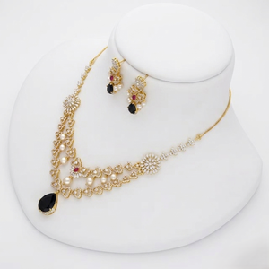 Collier ras-de-cou de luxe en or jaune 18 carats avec pendentif en forme de larme noire et ensemble de boucles d'oreilles assorties pour femmes, bijoux de mariage - Product Image 2