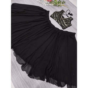 Hermoso Traje de Fiesta, Último Modelo, Talla XL, Lehenga con Blusa - Product Image 3