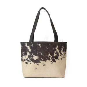 Bolso Tote Vintage de Cuero Genuino de Alta Calidad con Pelo de Vaca, Cierre de Cremallera, Hecho a Mano, Gran Capacidad, Bolso de Hombro - Product Image 4
