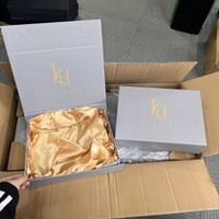 Boîte cadeau en carton rigide recyclable Nuocheng Creative avec logo personnalisé, fabriquée en usine, boîtes en papier fournies
