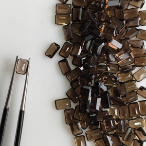 ควอตซ์สโมคกี้ธรรมชาติ 6x4 มม. รูปทรงแปดเหลี่ยม คุณภาพดีที่สุด พลอยเม็ดเดี่ยวสำหรับทำเครื่องประดับ - Product Image 4