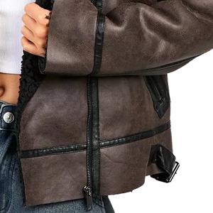 Vestes en cuir courtes tendance 2024 pour femmes, streetwear élégant, logo personnalisé, doublure en viscose pour la conduite à moto - Product Image 5