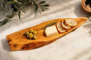 Tabla de cortar y servir rectangular ecológica de madera de acacia natural con mango de madera, apta para lavavajillas, 1.5 cm de grosor - Product Image 5