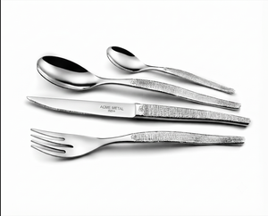 Ensemble de couverts en acier inoxydable avec design martelé argenté, finition miroir, style moderne, pour la maison, la cuisine, les restaurants et les repas. - Product Image 1