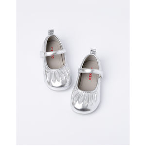 Zapatos de Vestir Premium Coreanos para Niñas OZKIZ PD15, Tela Satén con Decoración de Volantes, Moda para Niñas de 2 a 6 Años, Primavera/Otoño, Venta al Por Mayor - Product Image 1