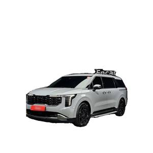 Kia Carnival HEV 9 places 2024/5 avec sièges en cuir, boîte de vitesses automatique, caméra de recul, fonctions Gravity, 35 304 km - Product Image 1