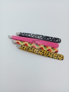 Pince à épiler pour sourcils en acier inoxydable japonais, à pointe carrée et biseautée, avec revêtement en papier, motifs personnalisés disponibles - Product Image 5