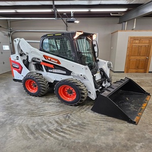 รถตักล้อยาง Bobcatts S590 ออกแบบมาเพื่อประสิทธิภาพการทำงานที่เชื่อถือได้ในสถานที่ทำงาน พร้อมการใช้งานที่มีประสิทธิภาพและการจัดการวัสดุที่หลากหลาย - Product Image 4