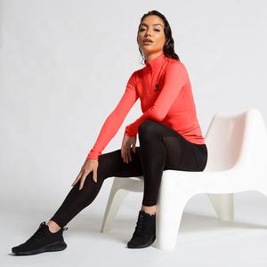 Camiseta de manga larga roja para mujer, fabricada por Hawk Eye Sports ( PayPal verificada) - Product Image 4