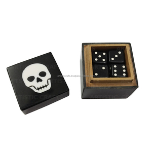 Juego de 8 dados de resina negra hecha a mano, caja de almacenamiento completa Casino Ludo Snake Ladder & Family Gam Gift Cube Shape - Product Image 1