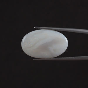 Opale blanche, pierre précieuse en vrac, 8,74 carats, naturelle, certifiée IGI, taille ovale, haute qualité, polie à la main, traitée à la cire/l'huile légère, 21x15mm pour - Product Image 1