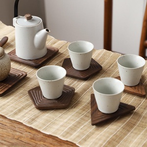 แผ่นรองแก้วไม้ทรงกลมและสี่เหลี่ยม แผ่นรองแก้วกาแฟขนาดเล็ก - Product Image 5