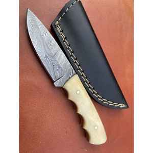 มีดทำมือดามัสกัสแบบสั่งทำพิเศษ พร้อมปลอกหนัง ด้ามจับมีดสำหรับล่าสัตว์กลางแจ้ง - Product Image 1