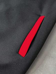 Veste varsity streetwear avec patchs lettres brodés, appliques en chenille, mélange de polaire chaud, boutons, veste décontractée d'hiver - Product Image 3