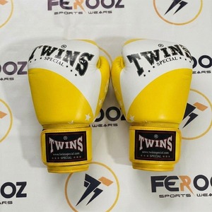 Guantes de Boxeo y Kickboxing Personalizables con Cordones, Diseño Ligero en Cuero Genuino/Artificial para Adultos - Product Image 5