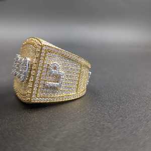Anillo Personalizado con Número, Anillo con Diamantes Moissanite VVS, Anillo Bañado en Rodio, Estilo Hip Hop - Product Image 4