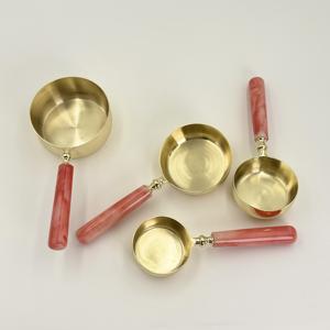 Tazas y Cucharas Medidoras de Acero Inoxidable con Mango de Resina para Café en Polvo, para Uso en Cocina, Hotel y Restaurante, Precio Bajo, Venta al Por Mayor - Product Image 3