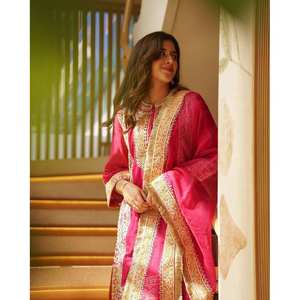 Conjunto superior e inferior de mujer de diseñador con Dupatta para ropa de fiesta - Product Image 5