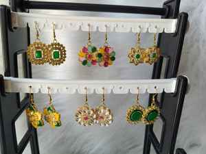 Pendientes de boda indios, pendientes Kundan, joyería para fiestas, pendientes de moda, pendientes étnicos, pendientes de tuerca - Product Image 3