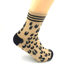 ถุงเท้าข้อสั้นผู้ชายลายเสือดาว ถักแบบแจ็คการ์ด สวมใส่สบายๆ ทุกวัน - Product Image 6