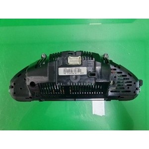 ชุดหน้าปัดเรือนไมล์มือสอง CLS รุ่น A2195405611 - Product Image 4