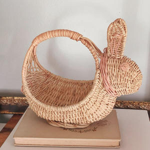 Cestas de mimbre para la búsqueda de huevos de Pascua para niños, artículos esenciales para la búsqueda de huevos, cesta organizadora de almacenamiento tejida a mano al precio más bajo - Product Image 1