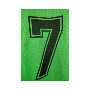 บริการ OEM ออกแบบตามสั่ง พร้อมโลโก้ เสื้อฟุตบอลระบายอากาศ แห้งเร็ว เสื้อซ้อมฟุตบอลสำหรับผู้ใหญ่ คุณภาพสูง - Product Image 3