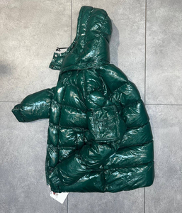 Veste en duvet pour homme, vente en gros, veste matelassée en duvet, veste de randonnée personnalisée ultra légère, 100% polyester, veste matelassée en duvet pour homme - Product Image 3