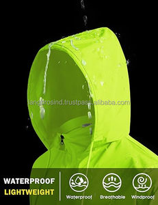Fabricante al por mayor XL tamaño transpirable impermeable con capucha verano al aire libre cortavientos nuevo tejido Safari chaqueta de senderismo - Product Image 3