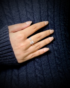 แหวนเพชรทรงเปียร์และมาร์คีส์สามเม็ด ทอง 10K เพชรเลี้ยงในห้องปฏิบัติการ ขายส่ง OEM ผู้ผลิตและจำหน่ายเครื่องประดับชั้นดี - Product Image 3