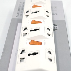 Regleta de 3 Tomas con Enchufe Plano de 13A, de Alta Calidad, Portátil, para Hogar, Oficina, Dormitorio Universitario, con Cable de Extensión de 2m - Product Image 4