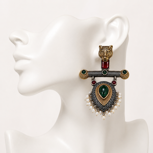 Vente en gros de boucles d'oreilles pendantes ethniques bicolores plaquées argent antique avec pierres rouges et vertes pour femmes, fournisseur en gros - Product Image 3