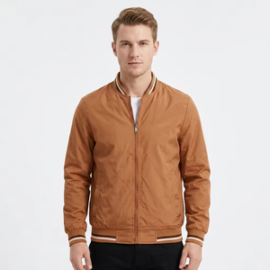 Chaqueta Bomber Negra para Hombre, Casual, con Cierre Frontal, Color Sólido, Cuello Alto, Poliéster, para Otoño - Product Image 4