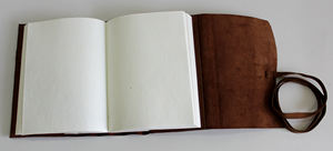 Diario de cuero para escribir para mujeres, diario de cuero sintético para hombres, cuadernos de escritura personalizables con tapa dura y páginas rayadas - Product Image 4