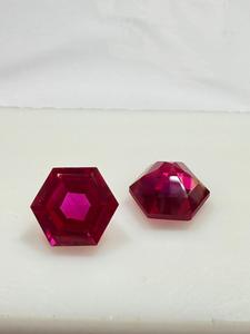 Pierre précieuse rouge rubis facettée de forme hexagonale pour la fabrication de bijoux - Product Image 6